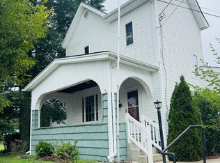18 Hickory Ave, Moundsville, WV