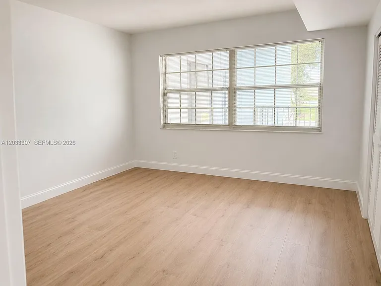 4261 W Palm Aire Dr #202 — Photo 14