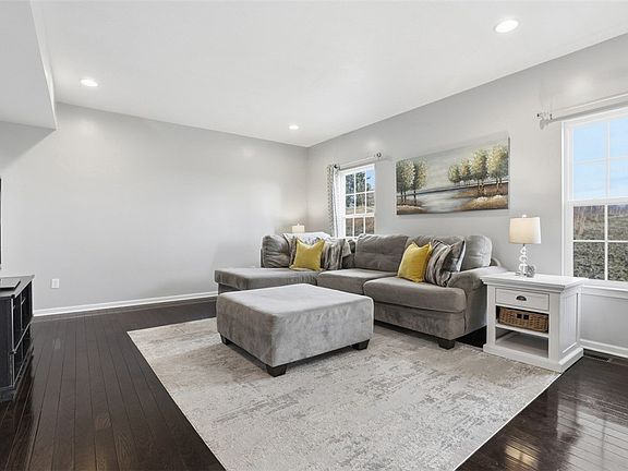 2nd image of 557 Cortland Dr