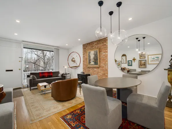 235 W Eugenie St #M2-g8, Chicago, IL 60614