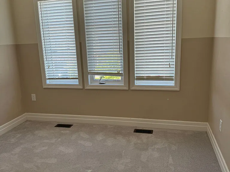 4492 Eclipse Way — Photo 12