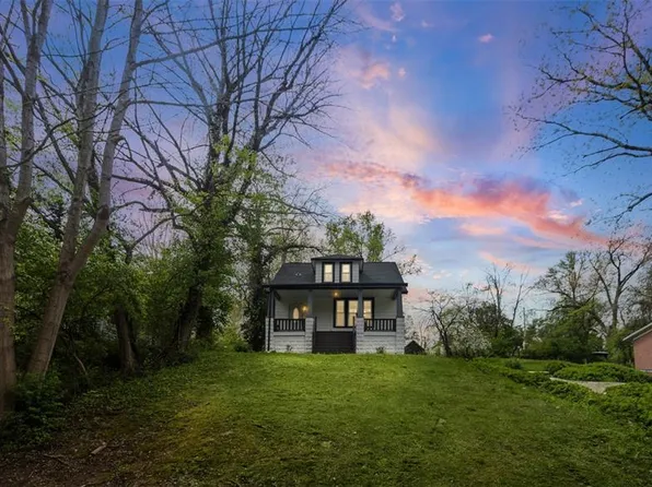 30 Creston Dr, Belleville, IL 62223