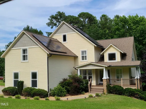 495 Ruth Cir, Fuquay Varina, NC 27526