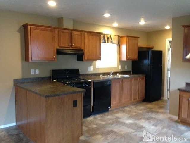 1st image of 905 E 3rd Ave Lot 19A