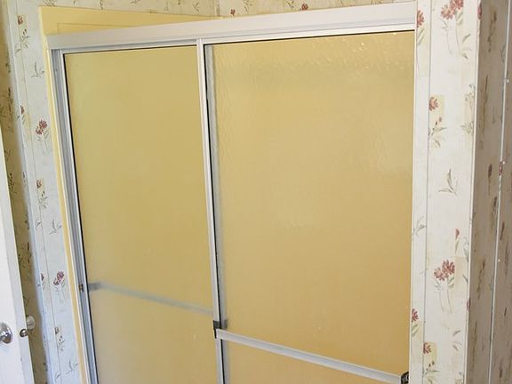 2nd image of 107 Bobo Ln SE