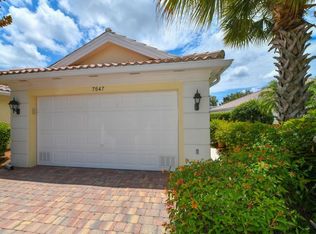 7547 Quinto Dr, Sarasota, FL 34238
