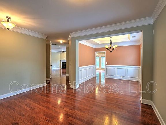 5th image of 256 Barbours Ln