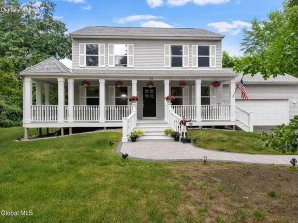 31 Concord Drive, Saratoga Springs, NY 12866
