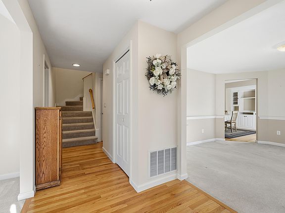 4th image of 29 Boxwood Circle UNIT 29