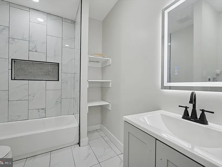 6055 Allman St — Photo 10