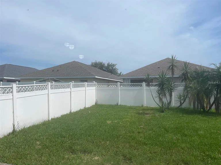 2421 Ashecroft Dr — Photo 27
