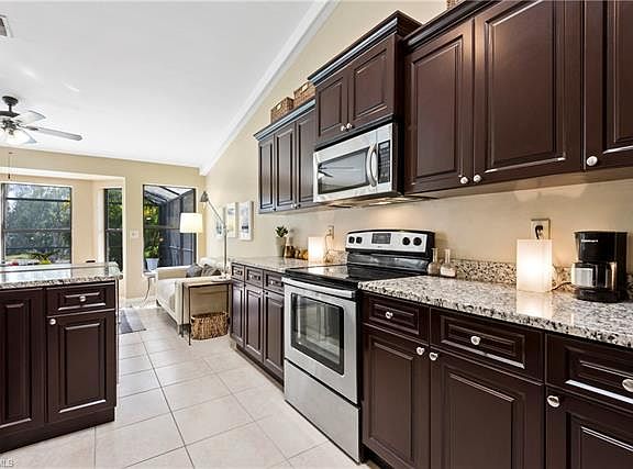 3rd image of 7358 Lake Dr
