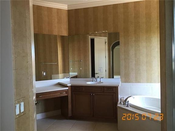 4th image of 10761 Vivaldi Ct APT 1303