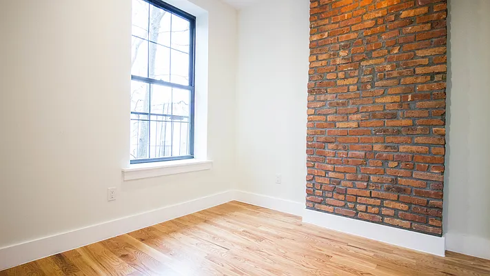 Rented by Nooklyn NYC LLC | media 19
