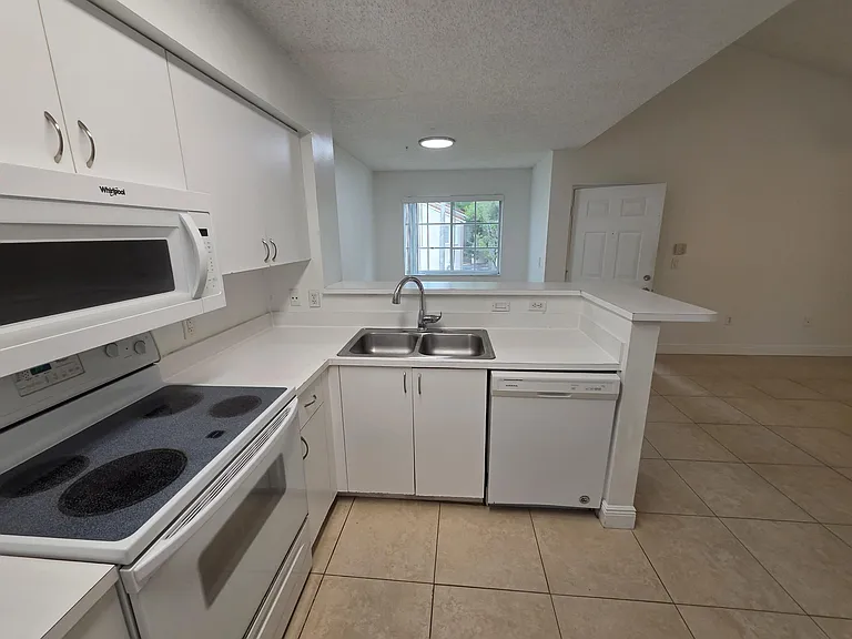12130 Saint Andrews Pl #207 — Photo 13