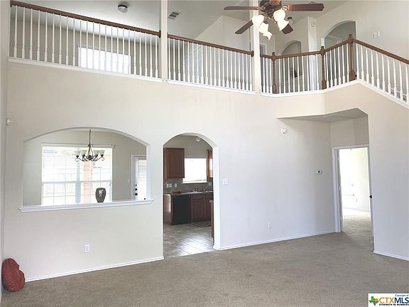 4th image of 5210 Bridgewood Dr