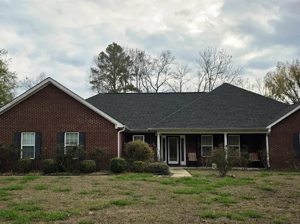1615 Bell St, Demopolis, AL 36732
