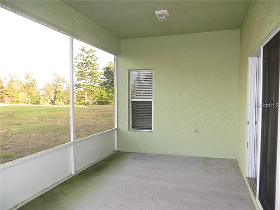3rd image of 2521 Sandy Hill Ct