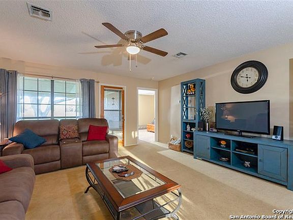 4th image of 1208 Greenwood