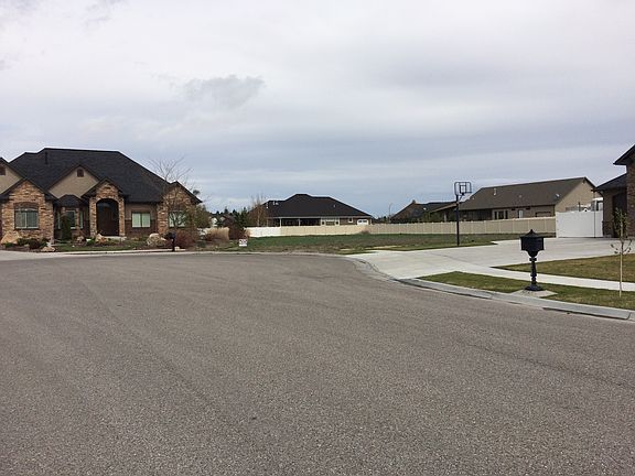 5th image of 5221 Villa Mirage Ct