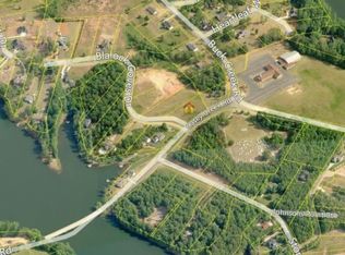 100 Blalock Coves Dr, Chesnee, SC 29323