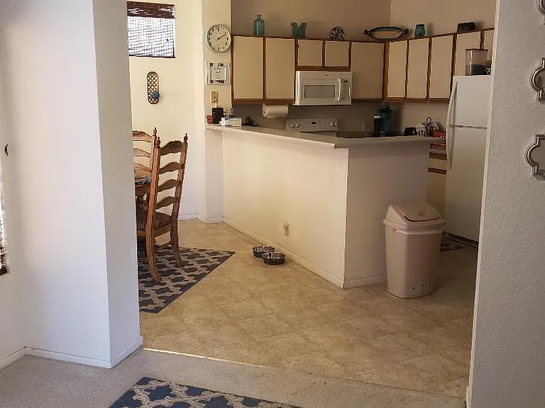 1650 Smoketree Ave S #220 — Photo 1