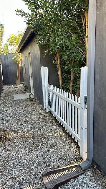 1st image of 23016 Leonora Dr