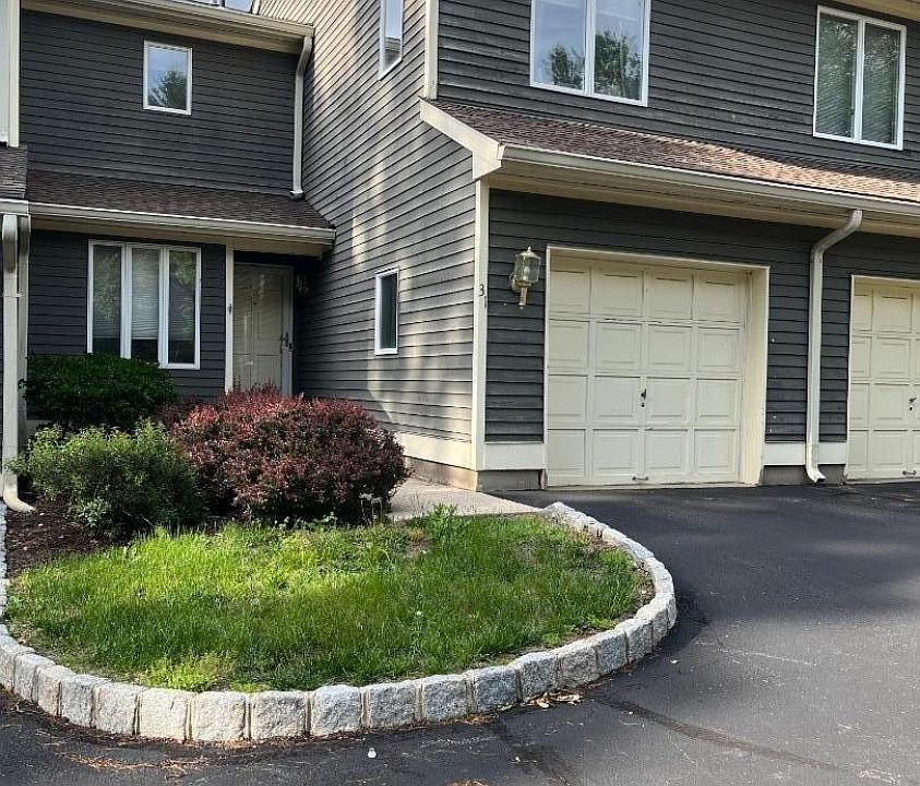 1st image of 31 Greenbriar Ln