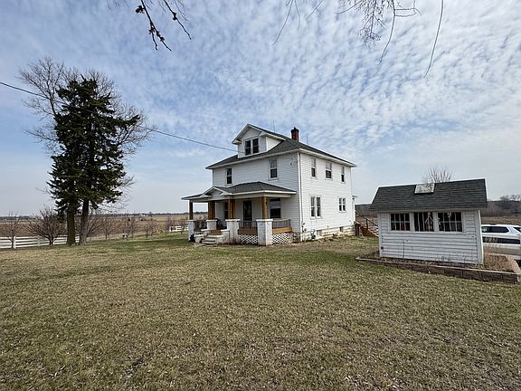2nd image of 1801 Lee Center Rd
