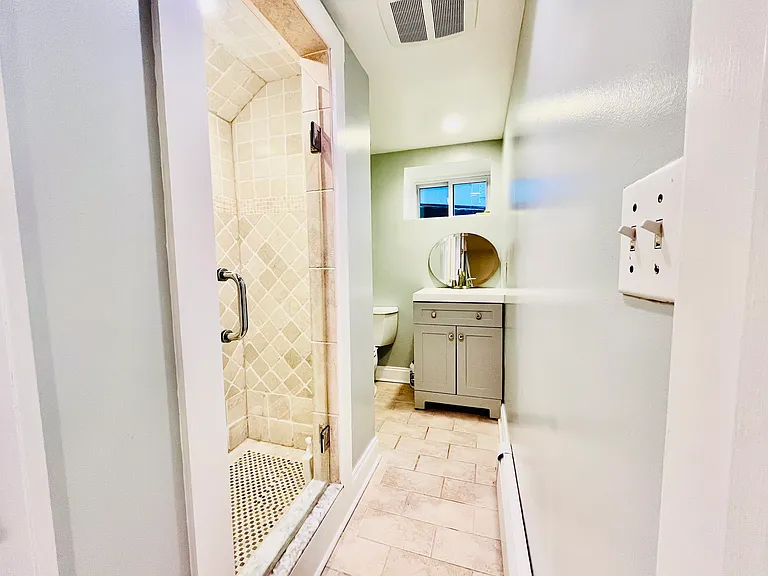 96 Park Ave #1 — Photo 4
