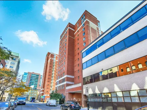 95 Lombard St S #303, Toronto, ON M5C 2V3