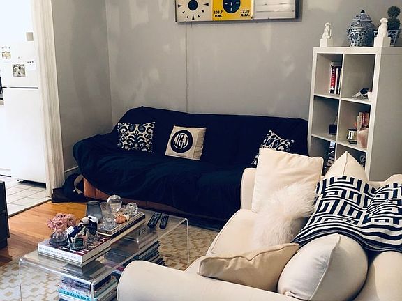4th image of 209 W 13th St APT 5