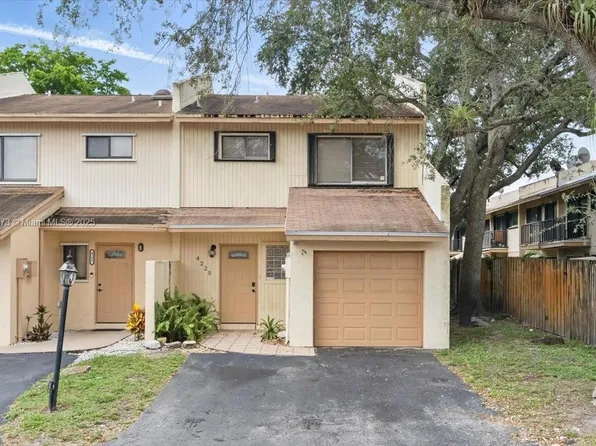 4225 NW 76th Ave, Hollywood, FL 33024