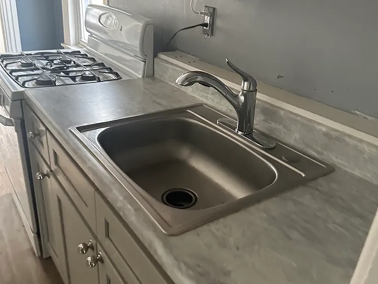 512 E Morton St #2 — Photo 4