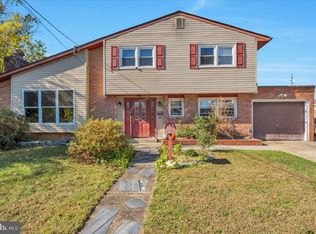 539 Fresno Dr, Magnolia, NJ 08049