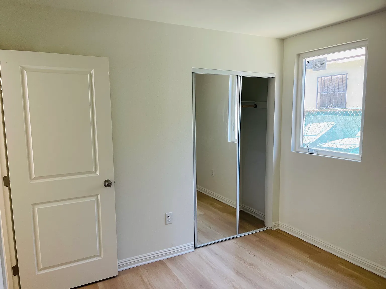 4 bed, 1478 sqft, $4,500 — Photo 3