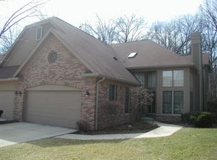 5243 Royal Vale Ln #73, Dearborn, MI