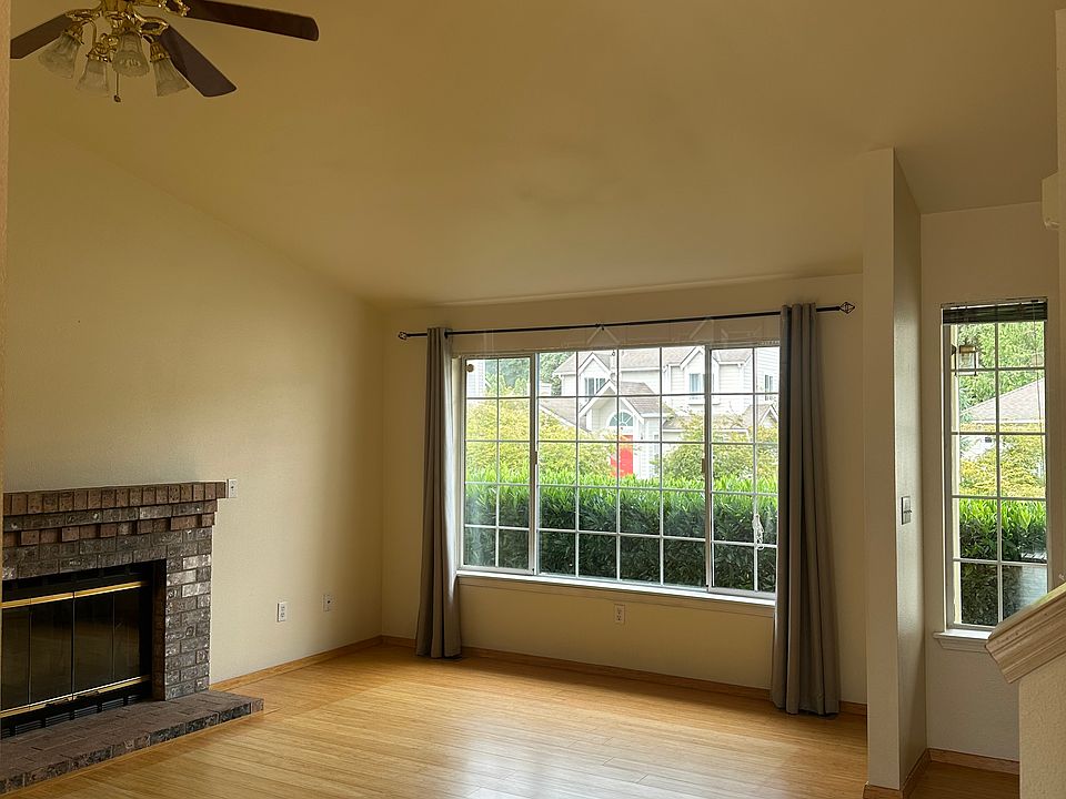 1st image of 12430 107th Pl NE