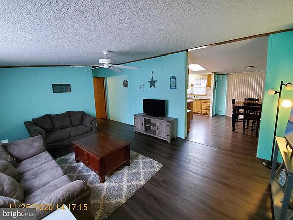 3rd image of 23139 Talbot Dr