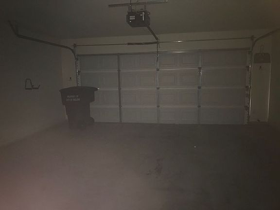 4th image of 618 Swift Water Dr