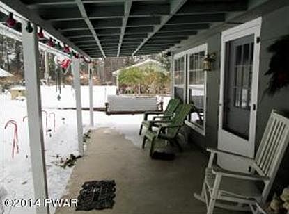 3rd image of 111 Historic Dr