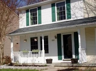 7820 Marioak Dr, Elkridge, MD 21075