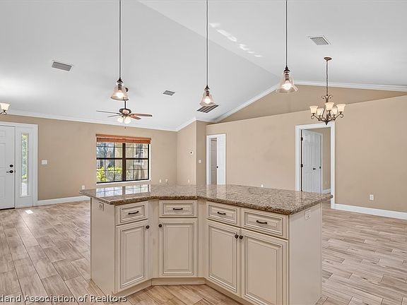 5th image of 4423 Medina Way