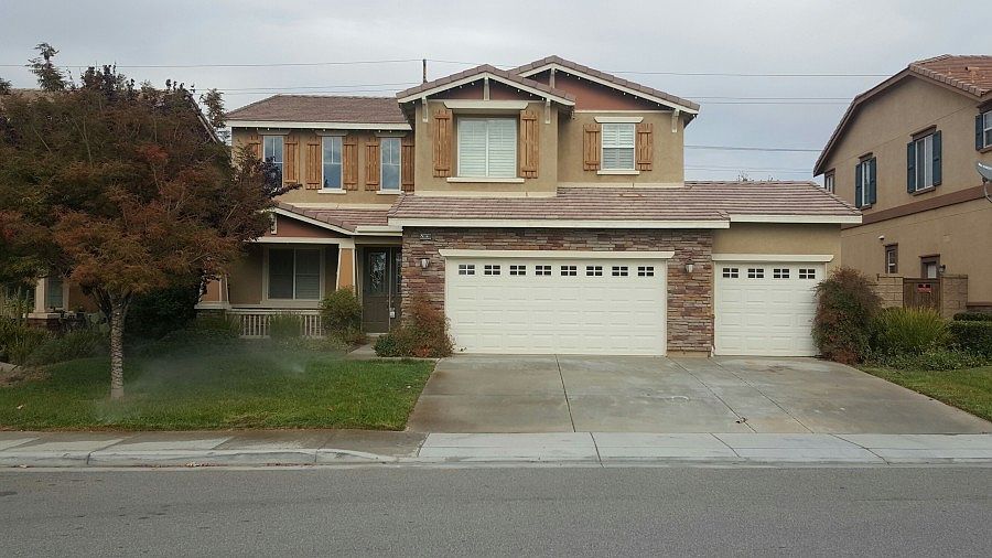 1st image of 53030 Bantry Bay Ln