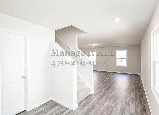 797 Shallowford Rd — Photo 13