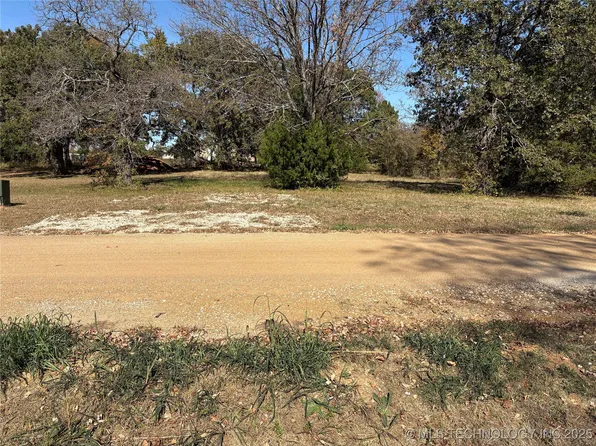 13552 Lodes Way, Kingston, OK 73439