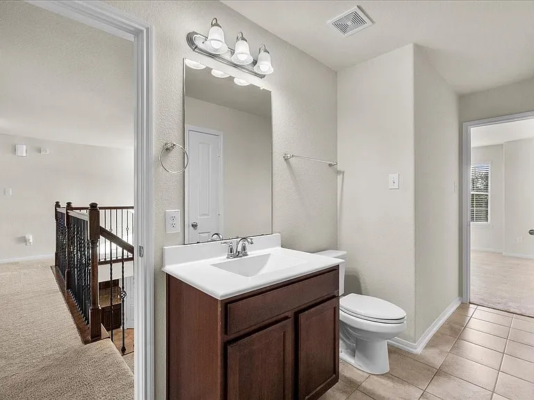 2246 Oakleaf Trail Ln — Photo 37