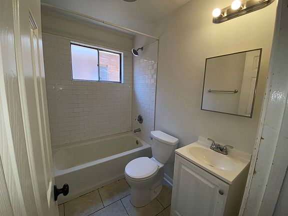 5th image of 1212 Aster St #1136