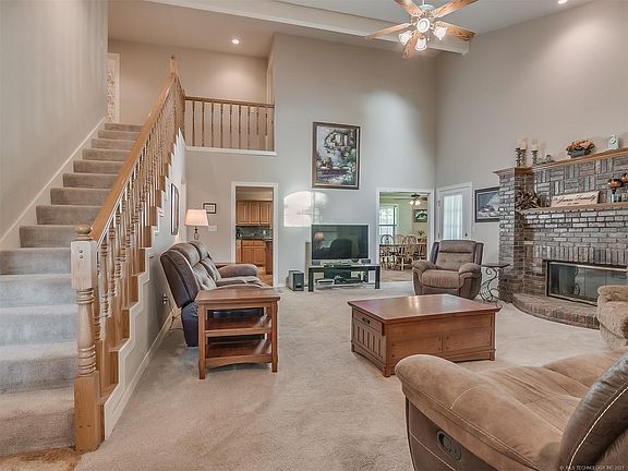 5th image of 7608 N 146th East Ave