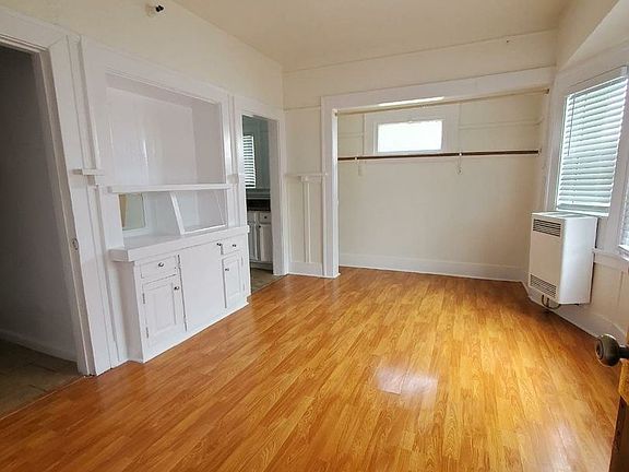 2nd image of 2622 San Marino St APT 304